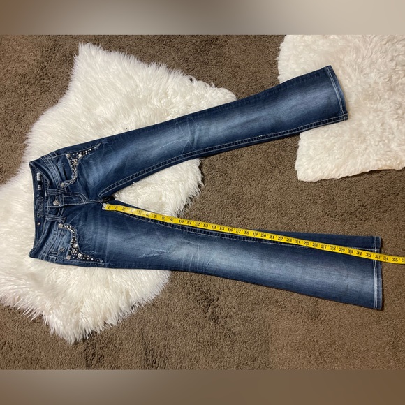 Miss Me jeans. Size: 24. Inseam: tag says 34" tape measure says 33” (see pic) - Picture 4 of 13